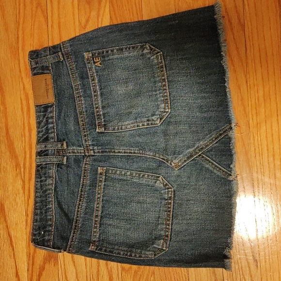 American Eagle Denim Skirt - Picture 5 of 6